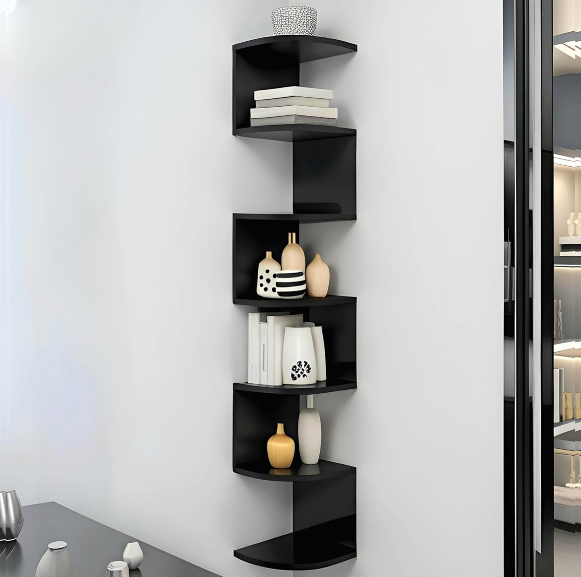 Zig-Zag Wall Corner